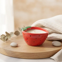 Strawberry Scented Candle 165 g